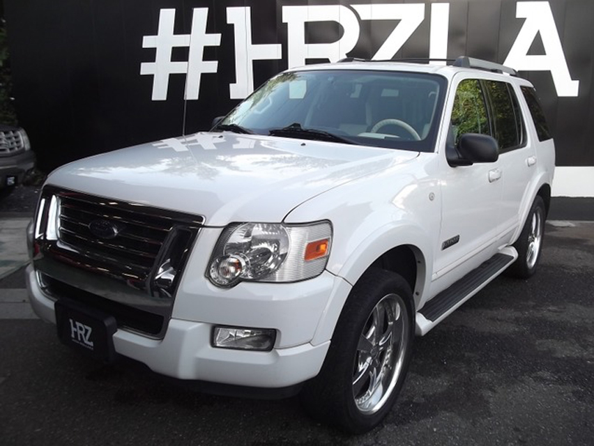 フォード エクスプローラー エディバウアー 4WD